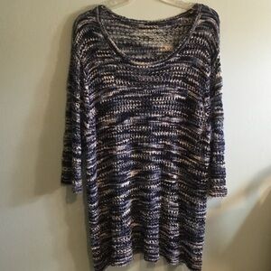 Women’s Navy and White Knit Sweater Tunic